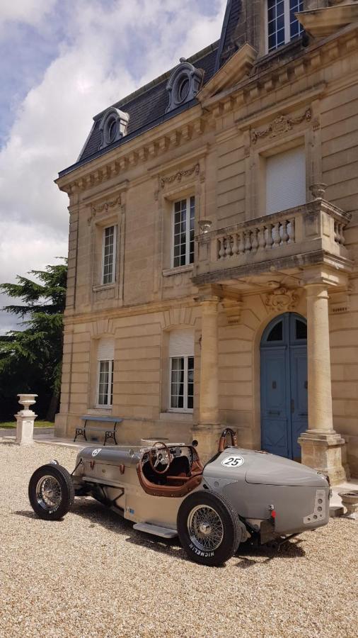 Villa Entiere Du Chateau Lacroix De Civrac 3 Ch, 3 Sdb, Piscine Xxl,Sauna, 4 Etoiles,7 Pers Exterior photo